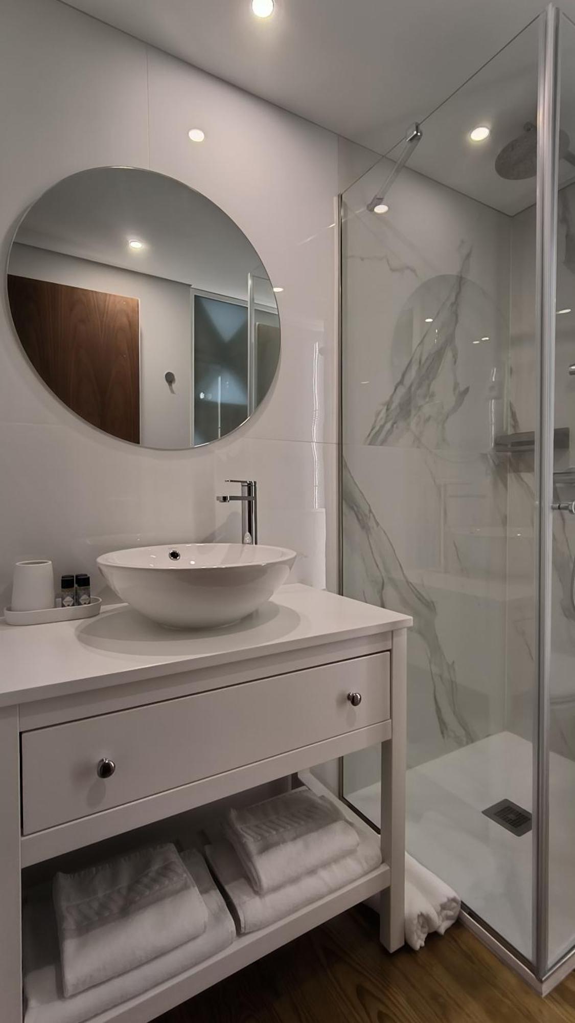 Domi Suites & Studios Guimarães Exteriér fotografie